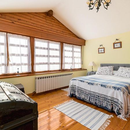 Exclusivo Chalet En Потес Экстерьер фото