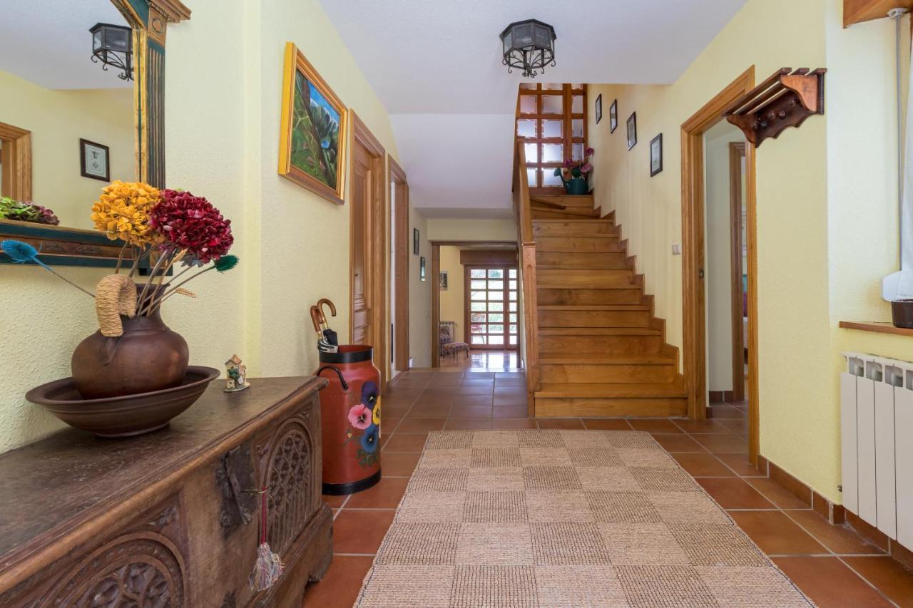 Exclusivo Chalet En Потес Экстерьер фото