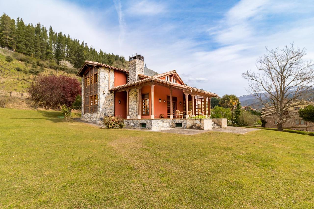 Exclusivo Chalet En Потес Экстерьер фото